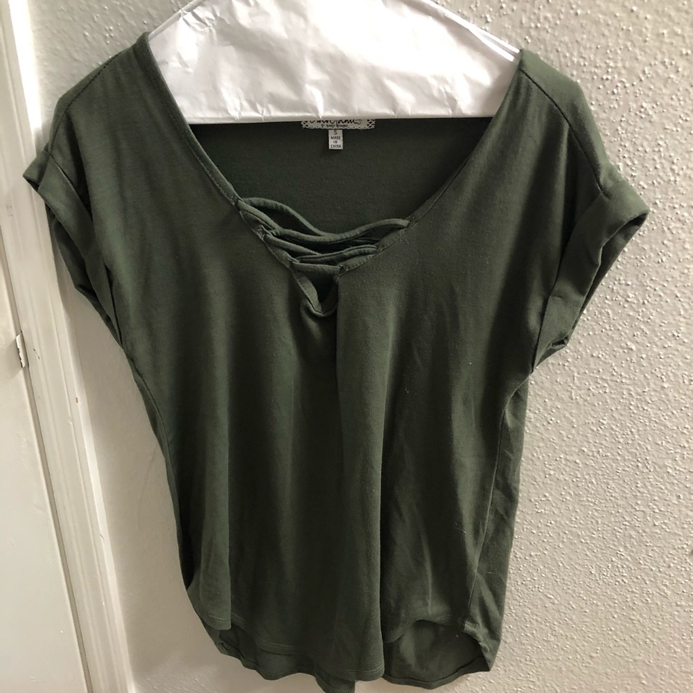 🛍Army green tee🛍